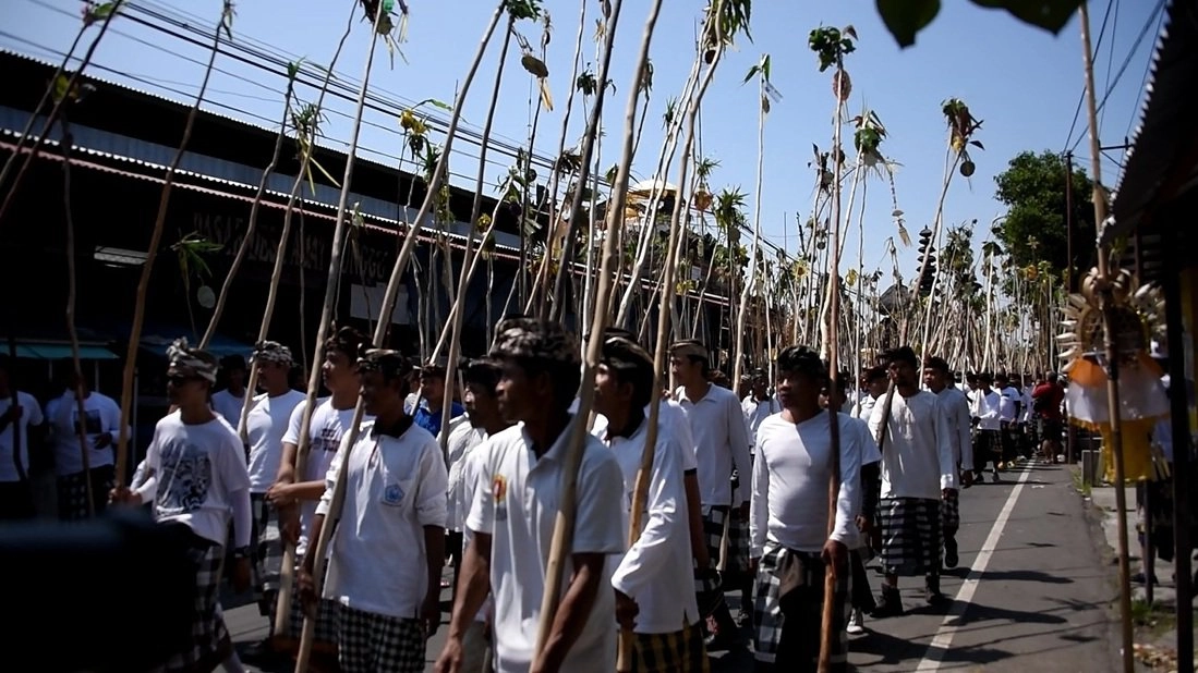 เมโกเต็ก พิธีเฉลิมฉลองนักรบบาหลี