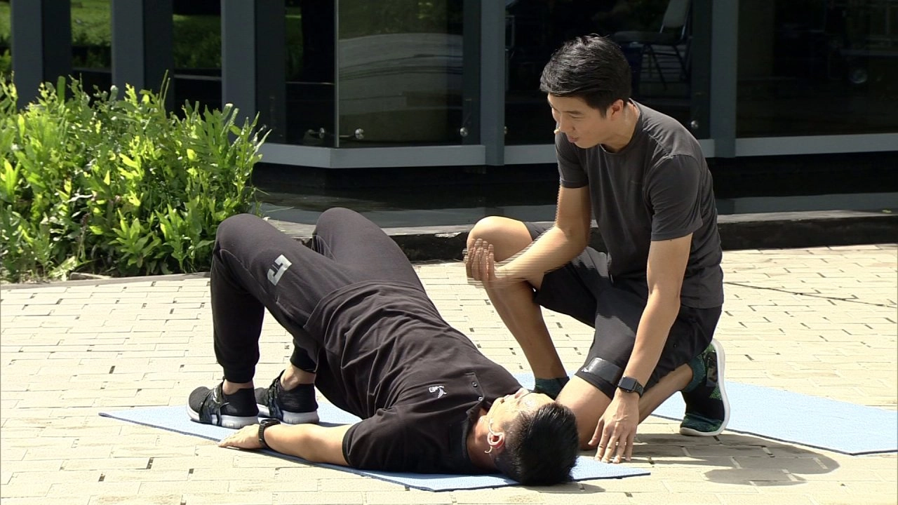 ฝึกยืดให้ถูกวิธีป้องกันและบรรเทาอาการยืนตัวบิด