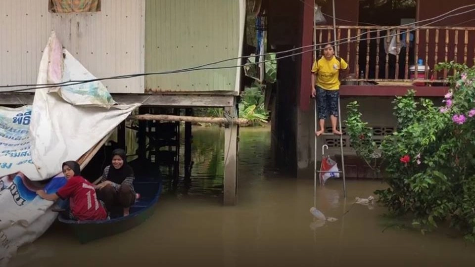 อพยพชาวบ้านหนีน้ำท่วม อ.สะบ้าย้อย จ.สงขลา