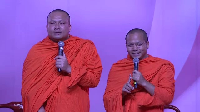 มีเทศน์ มีทอล์ค