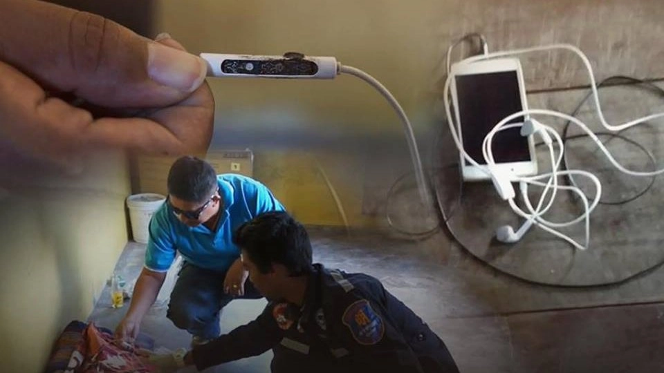 นอนใส่หูฟังขณะชาร์จโทรศัพท์ถูกไฟดูดเสียชีวิต 2 คน