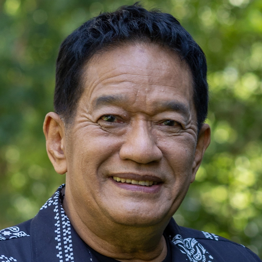 พิเชษฐ์  เอี่ยมชาวนา