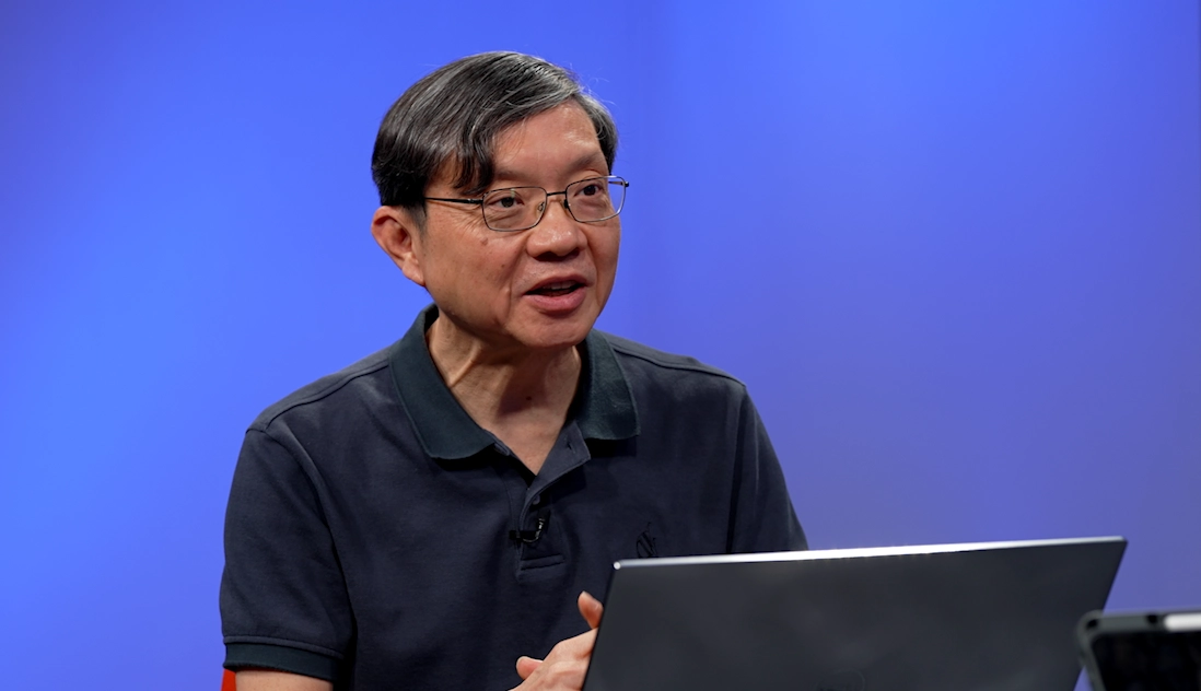 ดร.บัญชา ธนบุญสมบัติ