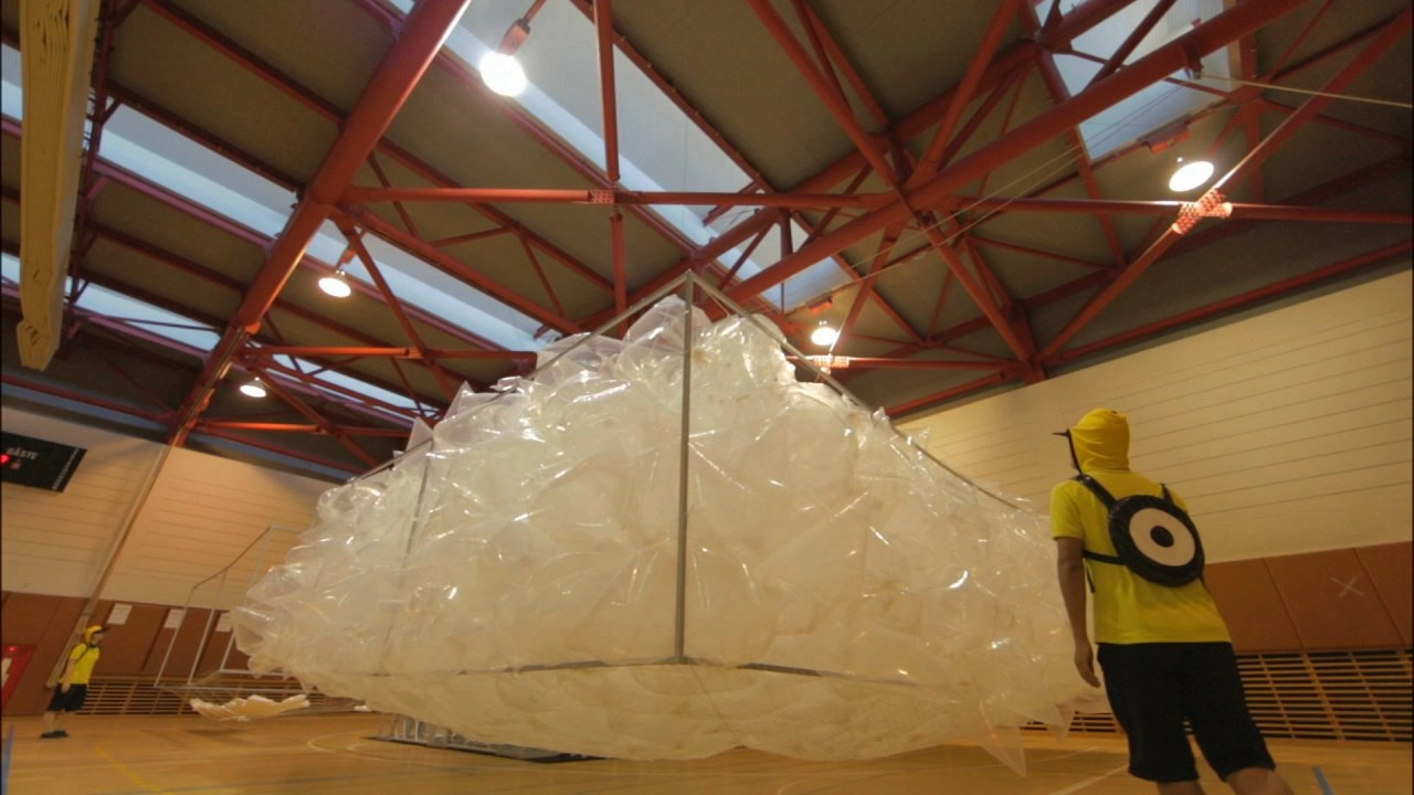 ตื่นตากับวิทยาศาสตร์แสนสนุก ตอน การสื่อสารทางไกล, อากาศในห้องเรียน, หอคอยสูงขึ้น และ เดินบนรุ้ง