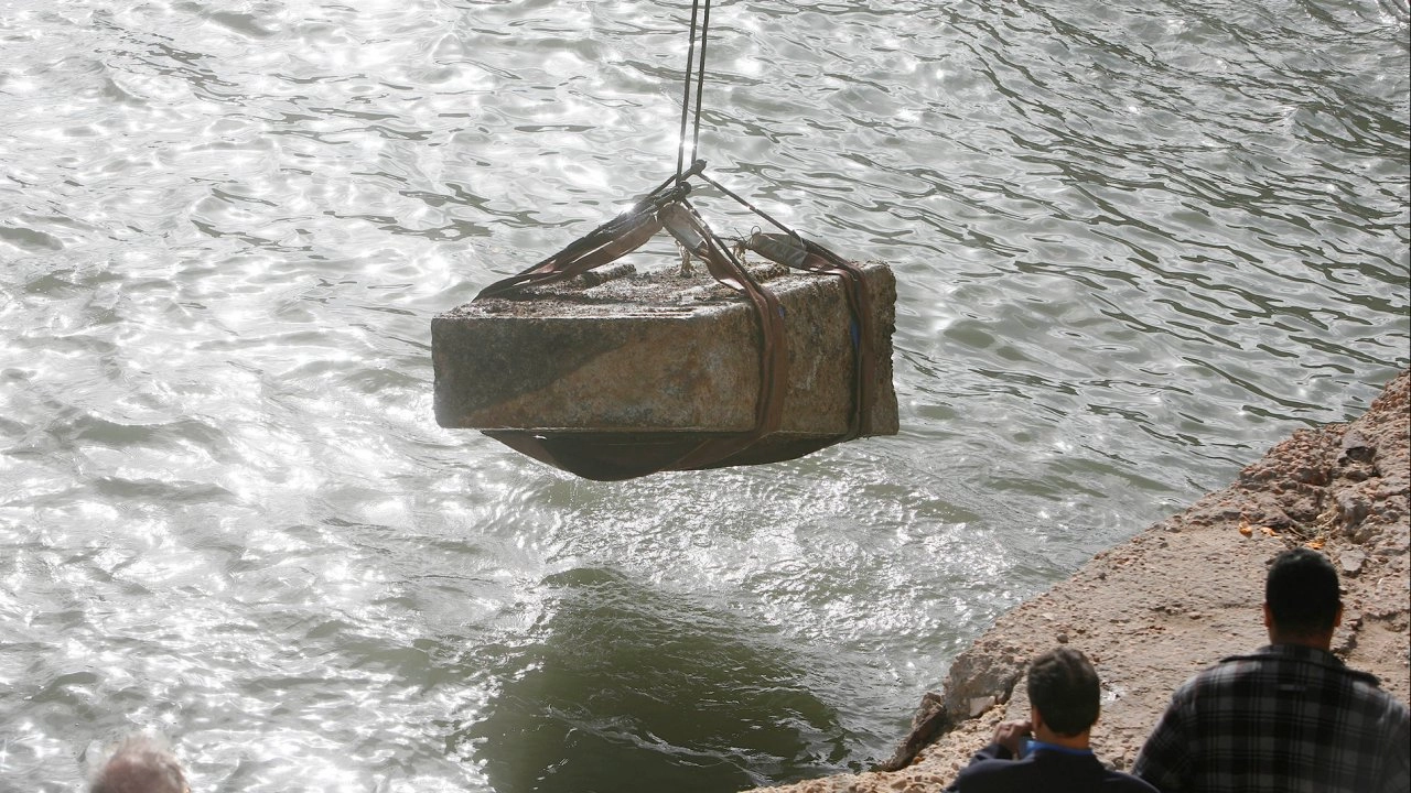 ตะลุยดินแดนมัมมี่ ตอน ถ้ำค้างคาว