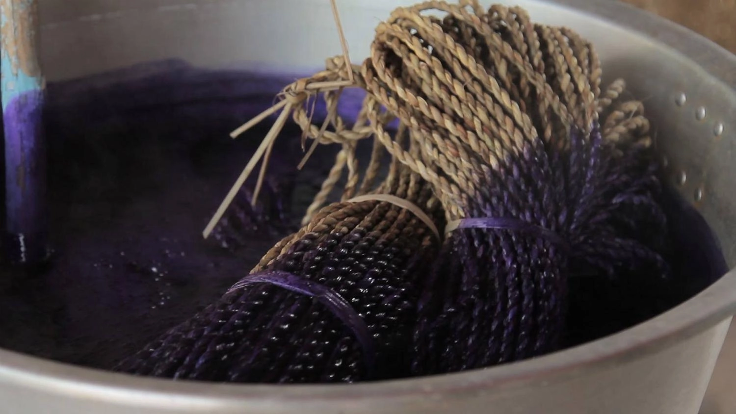 เส้นสายลายกก