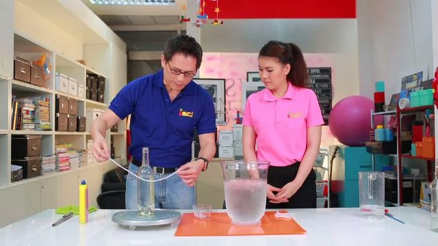 ตัดขวดด้วยเชือก