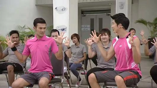 ท่าบริหารข้อมือและฝ่ามือ