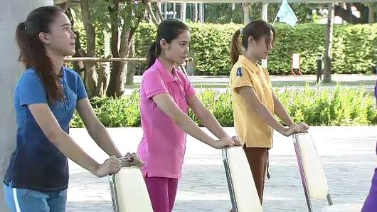 ลดต้นแขน ด้วยท่า Dip