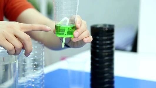 แก้ววิเศษ