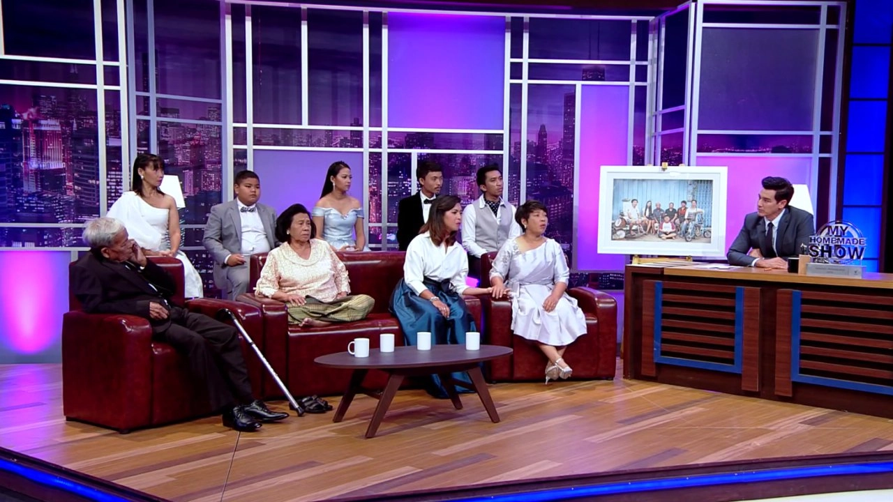 ครอบครัวสำเนียงนิ่มสกุล "ปราสาทที่พังทลาย ตอน 4"