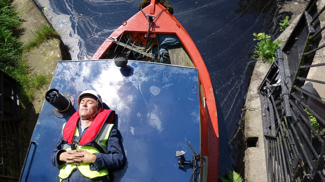 ตื่นตาโลกใต้พิภพ ตอน ขับเคลื่อนไปข้างหน้า