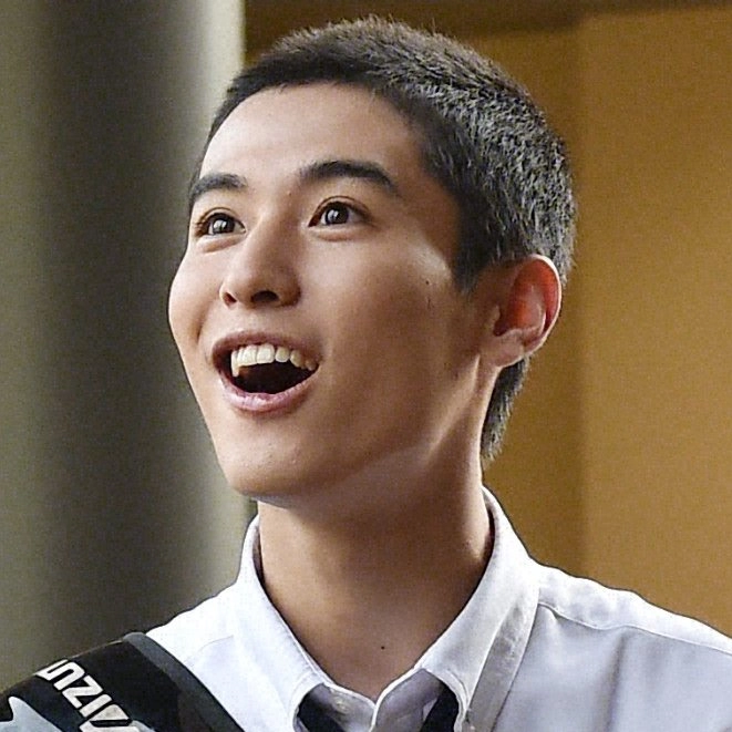 โฮริอิ อาราตะ