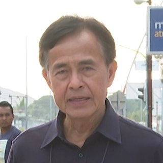 เทพชัย หย่อง