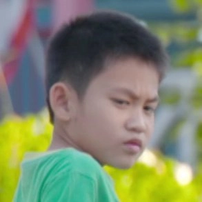 รุ่งโรจน์ แจ้งพงษ์