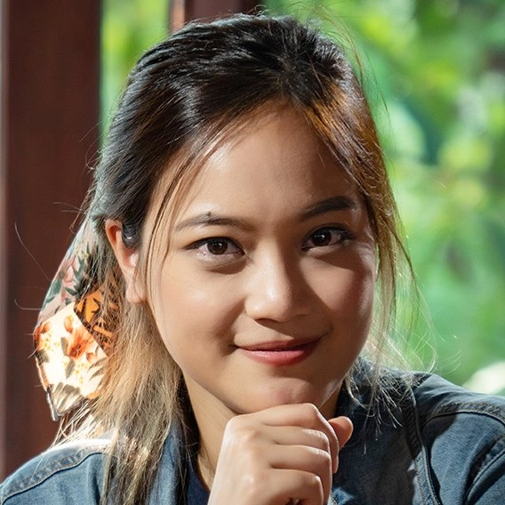 พิมพ์พจี เย็นอุรา