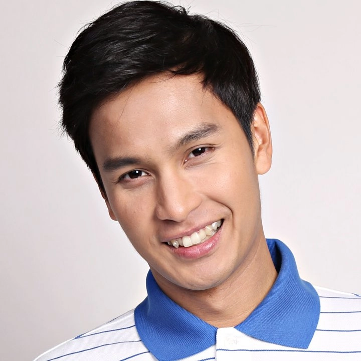 อนุชิต สพันธุ์พงษ์