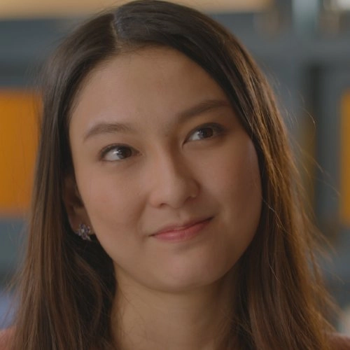 นฤภรกมล ฉายแสง