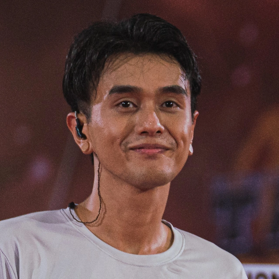 อติชาติ พงษ์ไพร