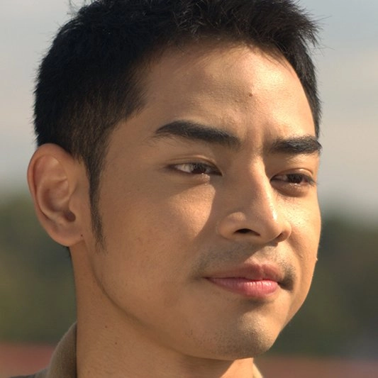 แดน พฤกษ์พยุง​ เรื่อง นิลกาญจน์