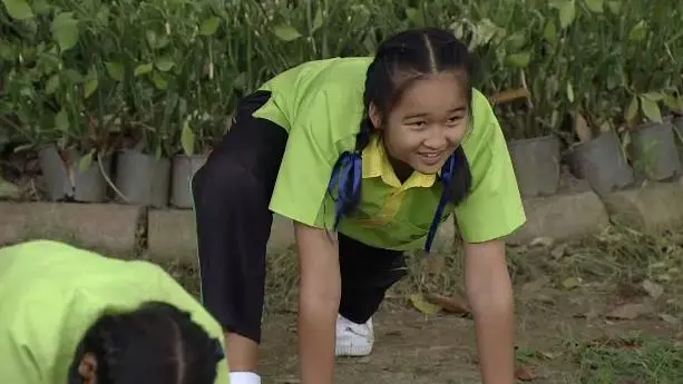 ท่าลดพุงและสร้างความแข็งแรงให้กับกล้ามเนื้อหน้าอก หัวไหล่ หลังแขนในเวลาเดียวกัน