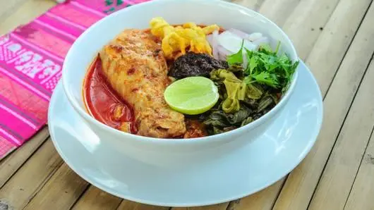 ข้าวซอยไก่