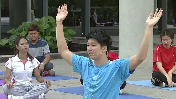 บริหารกล้ามเนื้อหลังโดยไม่ใช้อุปกรณ์