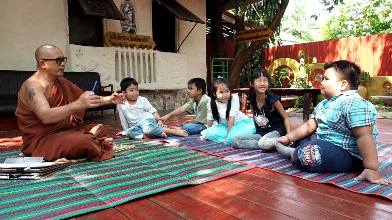 บ้านธรรมะกับทโมน