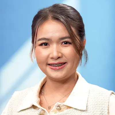 อุษา เอี่ยมสุวรรณ