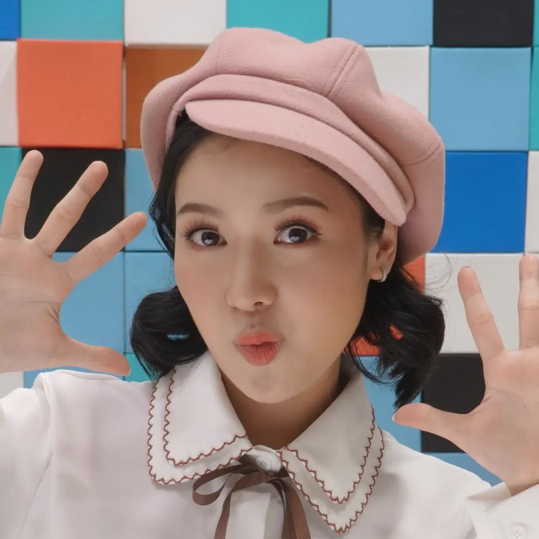 ญาดา วัฒนสิน