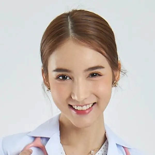 โยชิ - รินรดา ธุระพันธ์