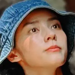 ภัสร์ดารินทร์ ปริญญารักษ์