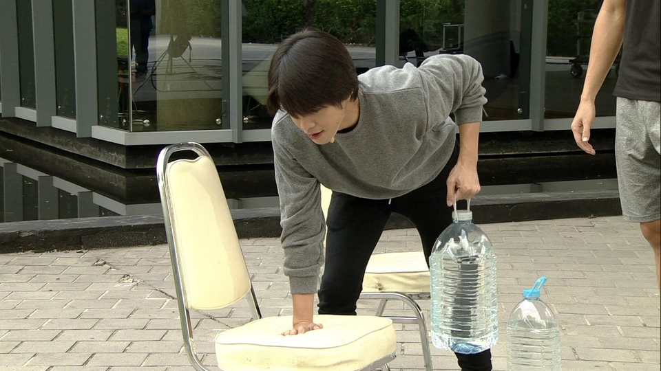 ท่าบริหารเพิ่มกล้ามเนื้อบริเวณปีก