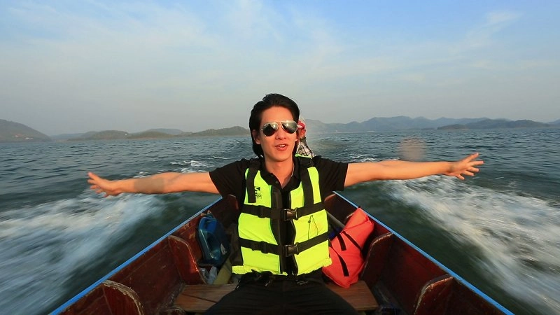 ความสุขกลางผืนน้ำที่บ้านพุเข็ม อ.แก่งกระจาน จ.เพชรบุรี