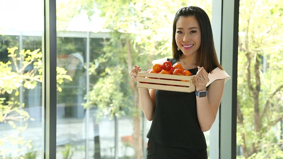 ​สรรพคุณดีๆ ของมะเขือเทศ, 3 ท่าโยคะใน 8 นาที แก้ปวดหลัง