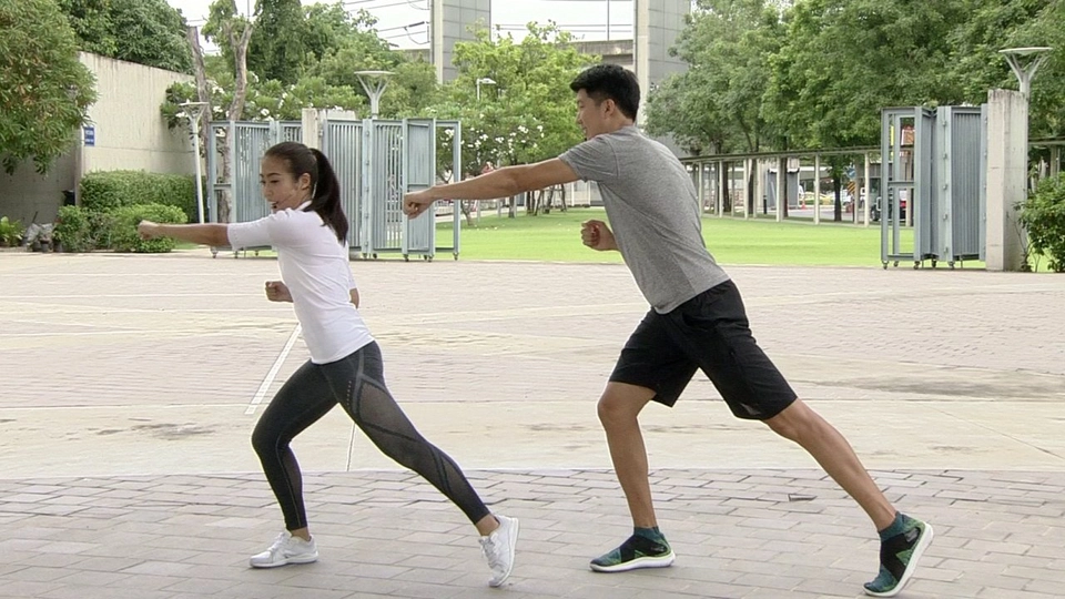 ออกกำลังทั่วร่างสร้างกล้ามเนื้อ