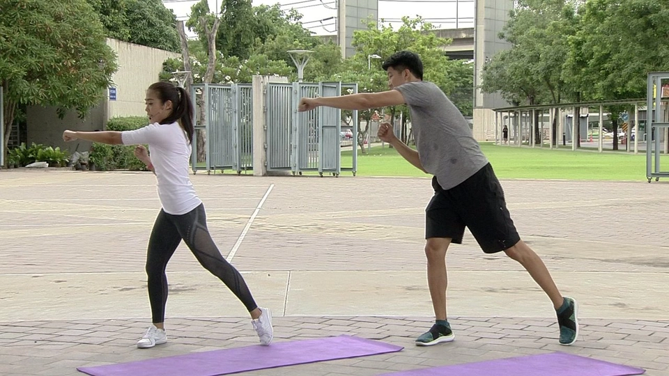 3 ท่า สลายไขมัน