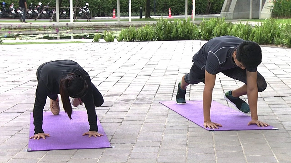 โยคะกระชับหน้าท้อง