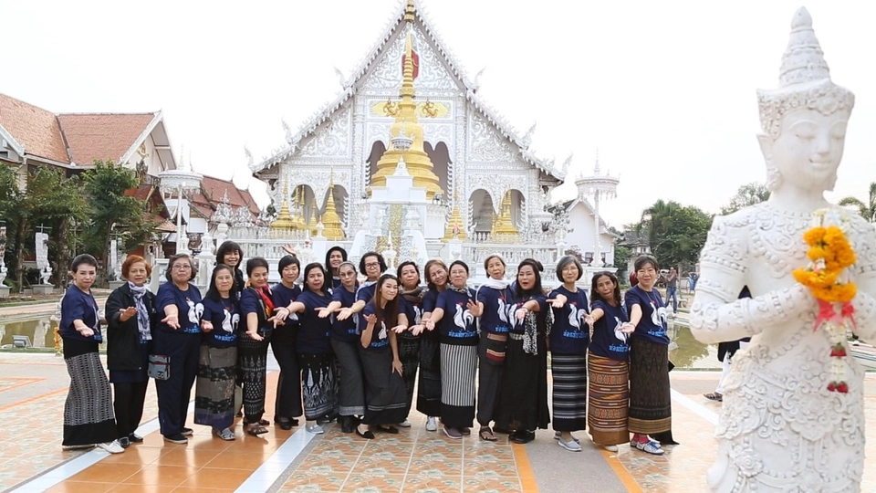 เก๋ายกก๊วน : ตักบาตรโอสถบนรถม้า เที่ยวเมืองลำปาง