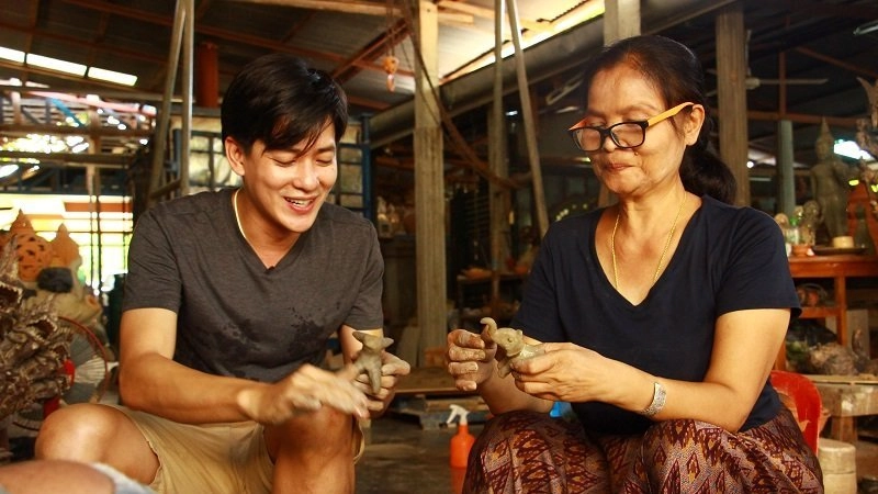 มรดกแห่งภูมิปัญญาหมู่บ้านสังคโลก และเครื่องปั้นดินเผาบ้านทุ่งหลวง จ.สุโขทัย