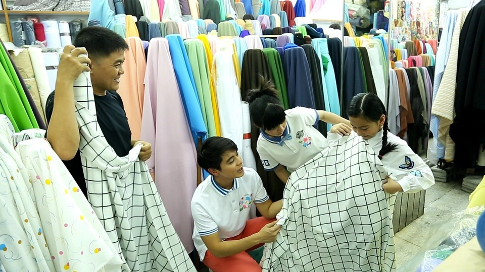 ฝันอยากเป็นแฟชันดีไซเนอร์