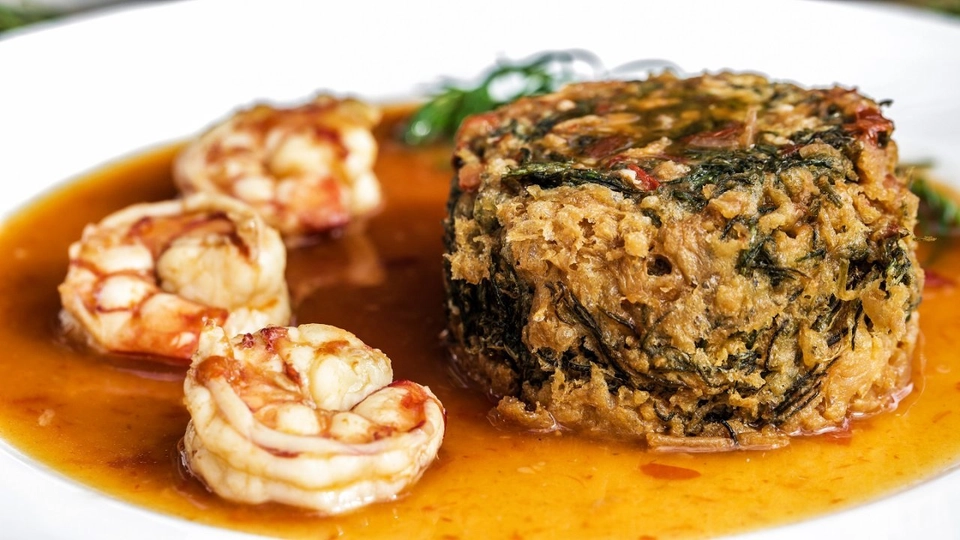 เค้กชะคราม ซอสแกงส้ม