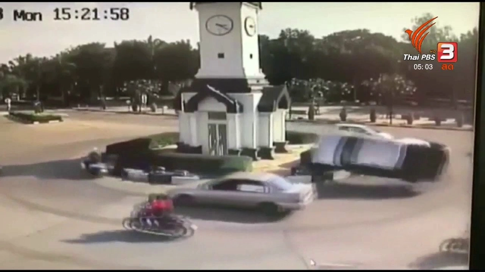 คนขับโรคกำเริบเสียหลักชน 7 คันรวด จ.ลำปาง