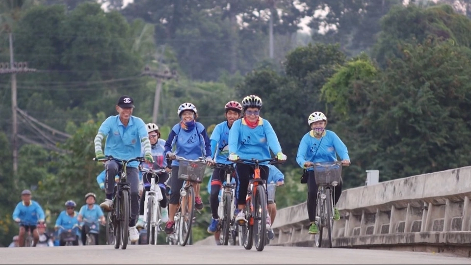 สูงวัยไทยแลนด์ : ชมรมจักรยานตำบลเก้าเลี้ยว จ.นครสวรรค์