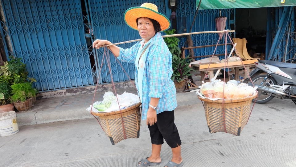 "หาบเร่" เดลิเวอรี่โบราณ ส่งความสดใหม่ ถึงหน้าบ้าน