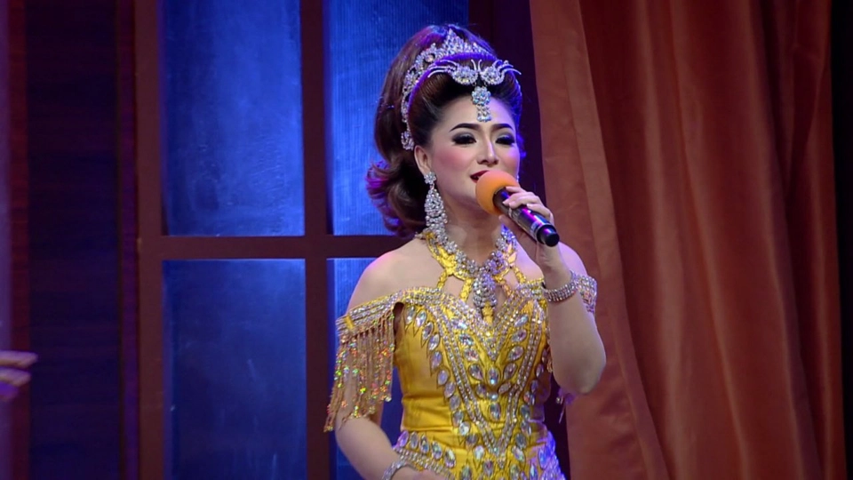 ครอบครัว "เพิ้งจันทร์ ตอน 2"