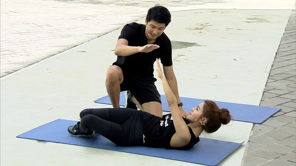 ฝึกหน้าท้องเพื่อป้องกันและบรรเทาอาการปวดบ่า คอ ไหล่