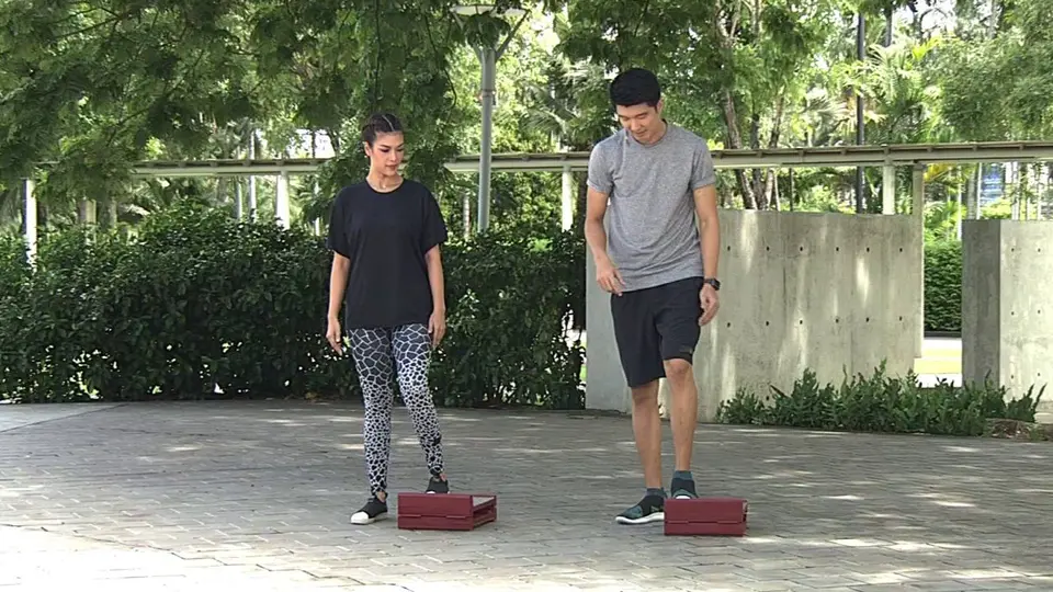 ฟิตแอนด์เฟิร์มกระชับต้นขาด้านหน้า สำหรับคุณแม่สายสุขภาพ