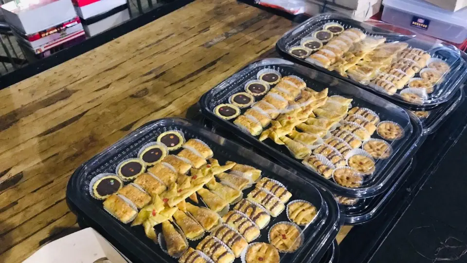 East View: ทรรศนะบูรพา