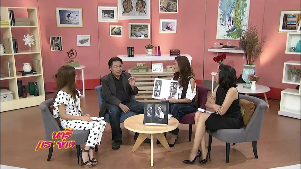 ชมศิลปะร่วมสมัยบนสังกะสีเก่า ผ่านงานนิทรรศการ "งดงามในความพอเพียง"
